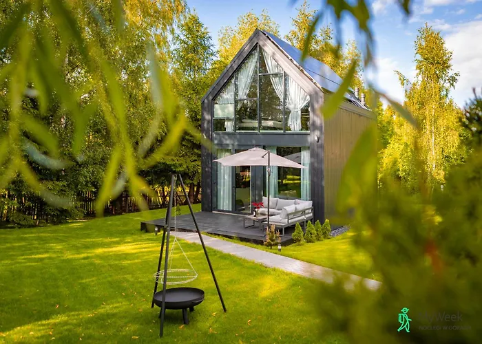 Vakantiehuis Dom W Starkowie, Sauna I Balia