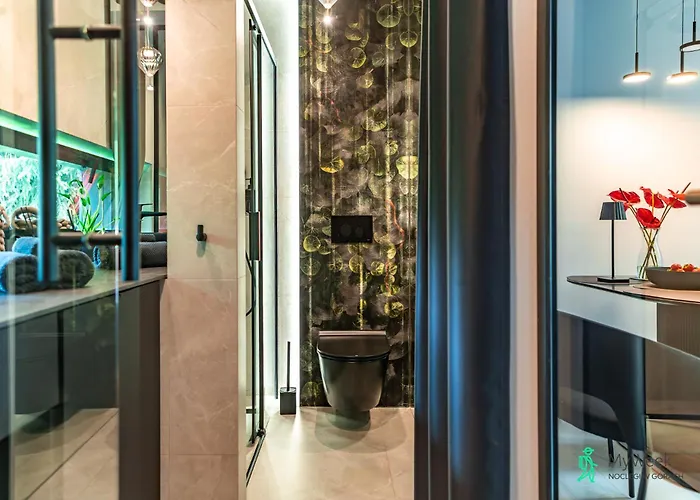 Vakantiehuis Dom W Starkowie, Sauna I Balia